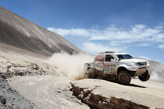 Bernhard ten Brinke Tom Colsoul Dakar Overdrive Toyota